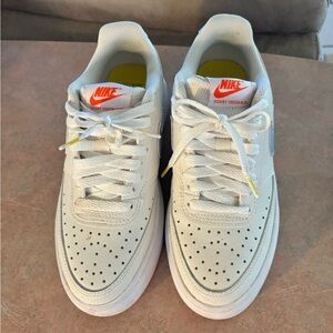 Nike court visión Alta casual shoes